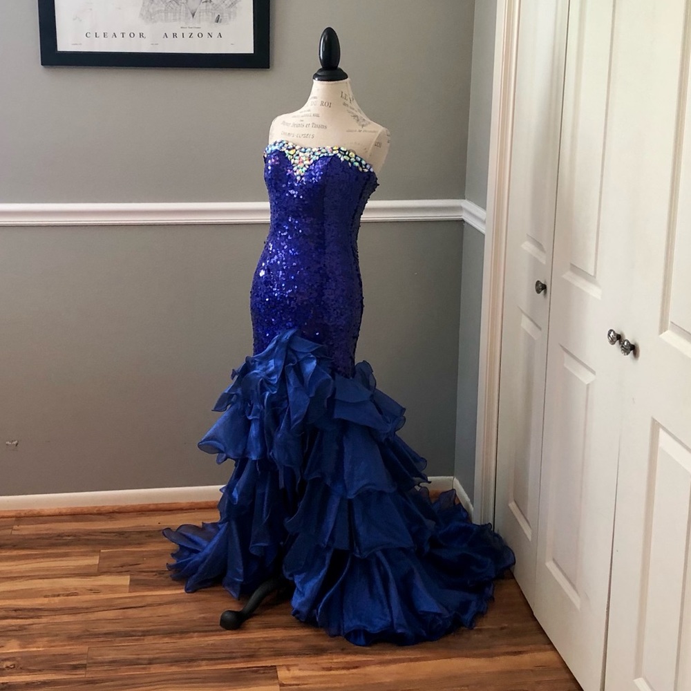 🔴CLEARANCE NEW TIFFANY DESIGNS SZ 2 ROYAL BLUE SEQUIN BEAD CORSET HIGH LOW GOWN - Picture 2 of 13